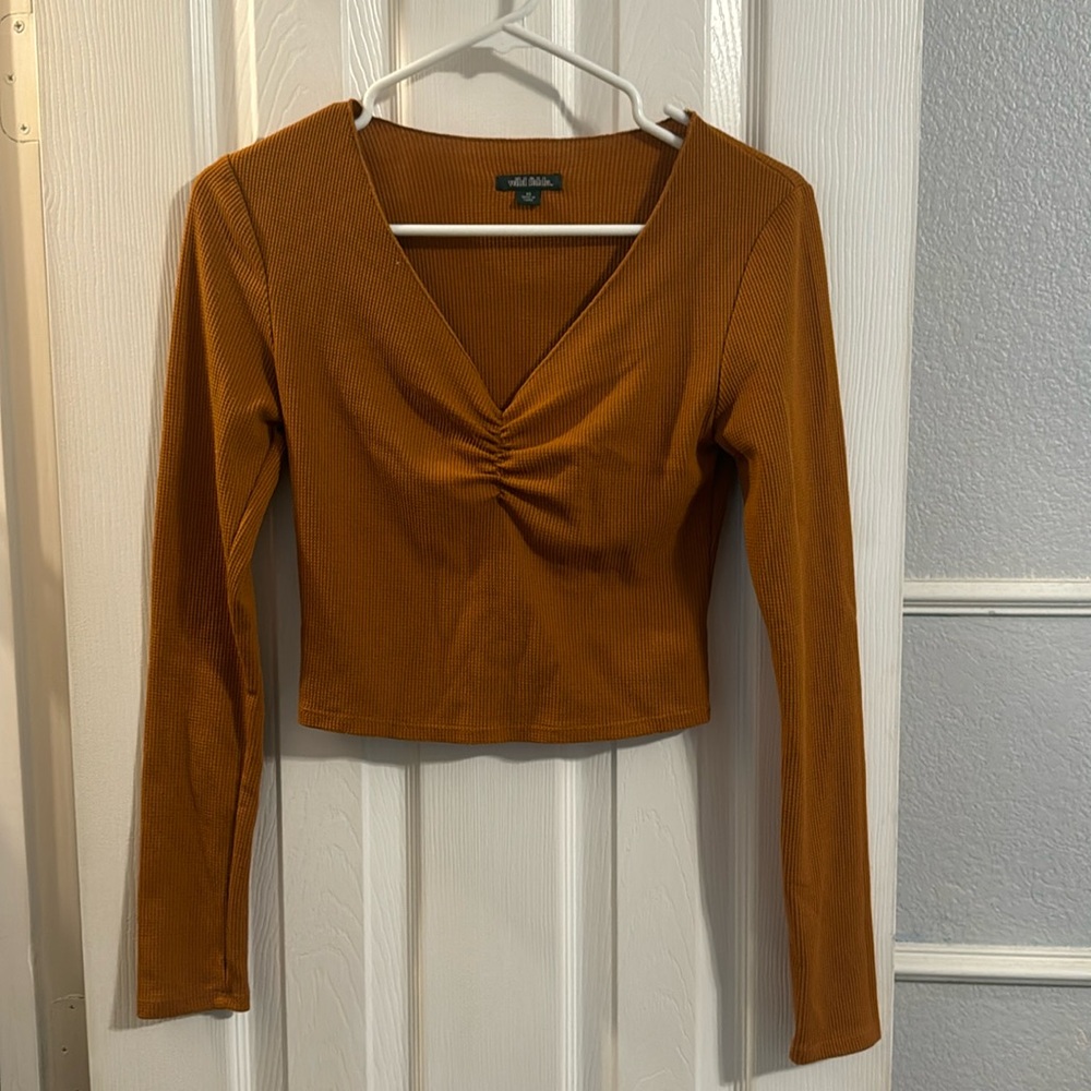 Wild fable top